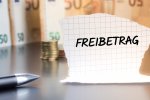 Zettel mit Schriftzug Freibetrag